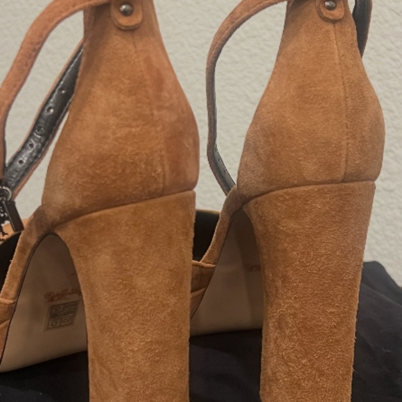 COACH Women's Chrystie Lux Suede Platform Chunky Heel Pump - Picture 5 of 7